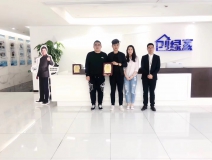 熱烈祝賀李總、王總簽約創綠家鞍山市區級代理!